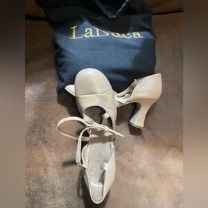 La Duca Character Shoes Elizabeth 3” Soft Sole